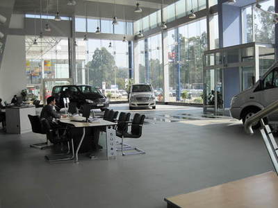 廣州首家奔馳商務(wù)車4S店即將隆重開業(yè)